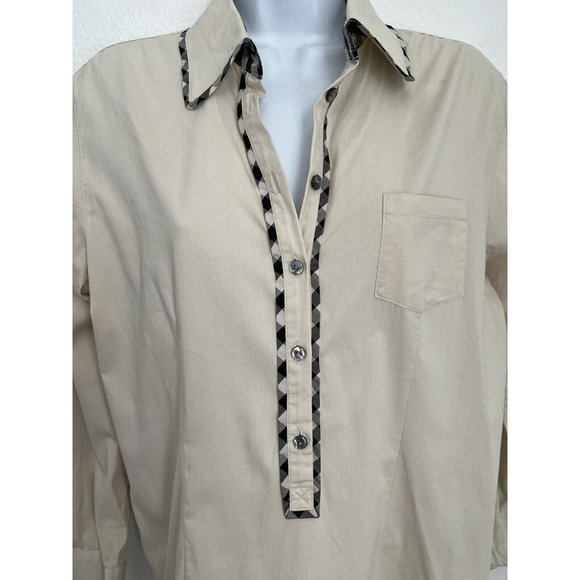 Foxcroft Womens Size 10 Top Blouse Tan Black Gingham Trim Fall Career Excellent - Picture 2 of 7